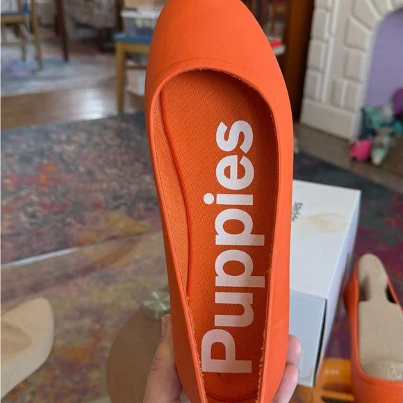 Women's Orange Hush Puppies Flats - Picture 4 of 4